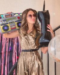 HOW TO THROW A TOTALLY AWESOME 80’s THEMED PARTY