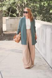 Start Styling Your Cardigans For Fall Work Look