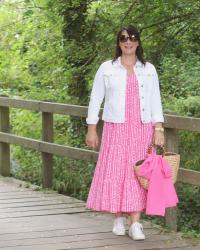 I Love Wearing Pink - #Chicandstylish #LINKUP