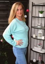 SWETER W MIĘTOWYM KOLORZE - AMAZON