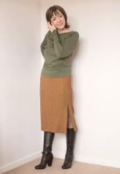 Easy To Make DIY Ribbed Knit Midi Skirt