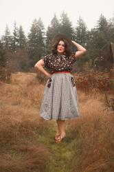 Sewing a Plus Size 1940s Dress and Baking a Wartime Recipe