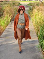 Look camel avec mon long manteau en laine !