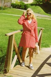 Look Nº 697 - Runaway Train!
