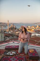 ROOFTOP WITH SEAGULLS