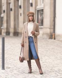 Flache Stiefel – Wie style ich den Schuhtrend?