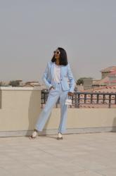 HOW TO STYLE A BLUE SUIT FOR SPRING SUMMER