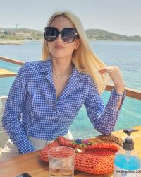M:Carolina Herrera & Pearls
