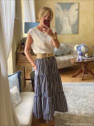 WIW - Another Maxi