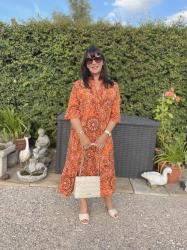 The dress I bought from a Market in Majorca - #Chicandstylish #LINKUP
