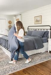 for the love of linen… and easy tips for making a lovely bed.