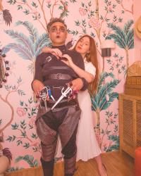 Last Minute Easy DIY Couple Costume Idea: Tim Burton's Edward Scissorhand and Kim
