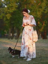 Bohemian floral dress a la russe