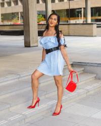 Throwback: blue summer mini dress with red stiletto heels in the summer of 2017