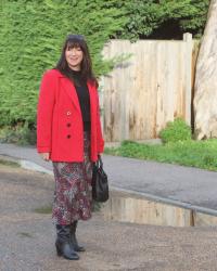 A Bonmarche Maxi Skirt with Black and Red - #Chiandstylish #LINKUP