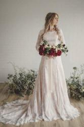 BIZTUNNEL WEDDING DRESSES