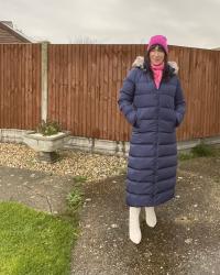 A Navy Padded Coat for Winter - #Chicandstylish #LINKUP