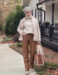 Daily Look 12.1.22