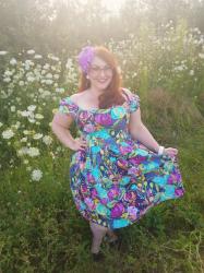 Floral fantasy! My review of the Hip Hip Handmade Yani dress featuring Bari J's Painted Desert Night Floral