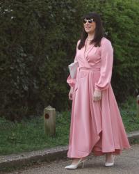 Rose Wrap Dress from Nasty Gal - #Chicandstylish #LINKUP