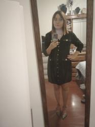 Outfit propio: Vestido negro de tweed.