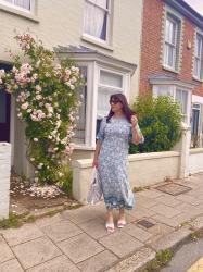  A Tea Dress for Brunch. 