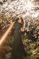 DARK GREEN LONG DRESS | APPLE TREES | SUNRISE