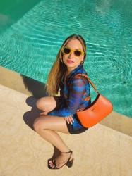 Tendance Y2K : top mesh et sac baguette orange