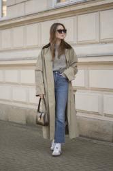 Flare jeans, trench&Samba