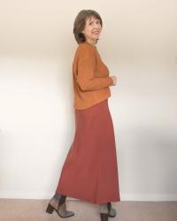 Bias-Cut Maxi Skirt Vikisews Sati