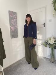 Khaki Green & Navy - #Chicandstylish #Linkup