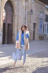 AZUL CON JUST FASHION NOW