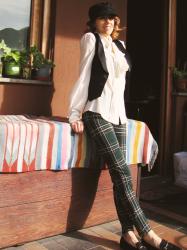 OOTD: Bows Are The Latest Nostalgia-Fueled Trend To Take Over Fashion