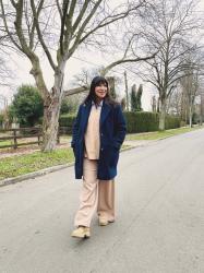 Neutral Trousers with Navy - Chicandstylish #LINKUP