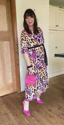 Bold Leopard Print Dress - #Chicandstylish #Linkup  
