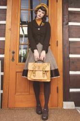I had no idea where I was going with that outfit, and I ended up with a mashup of 60s mod, classic…