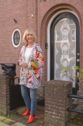 Multicoloured jacket with two pairs of trousers