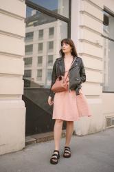So stylst du Wickelkleider: Dein Guide für einen perfekten Look