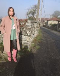 Combinar un jersey verde