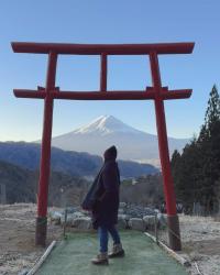 {travel} Glamping in Lake Kawaguchiko with a View of Mt. Fuji