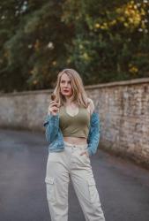 What to Wear on a Retro Road Trip