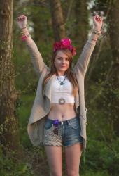 How to Create a Festival Outfit That Feels Exactly Like You