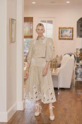 Styling Guide: Romantic Meets Modern in Cinq á Sept
