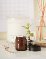 The Rise of Clean Beauty: Why Gentle Formulas Are Winning