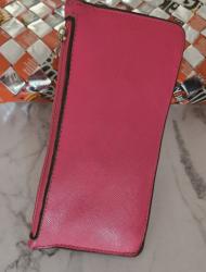 Everyday Bag Essentials: Creating Practical Considerations