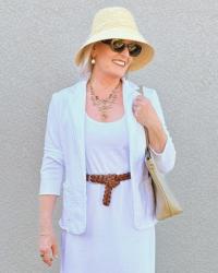 How to Style a Simple Cotton Dress Over 60: 8 Easy, Elegant Outfit Ideas