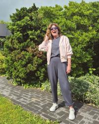 Sleeveless, or better not? The Beauty and Style Spotlight Team