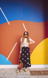 Comment porter le pantalon à pois : mon look chic et intemporel