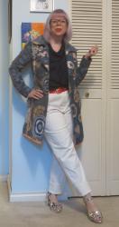 Periodontal Armour: Desigual Coat Regret-Me-Not and White Jeans
