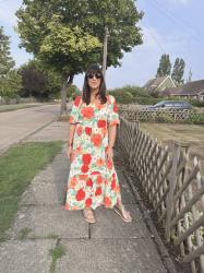 Big Florals - Chic & Stylish Linkup